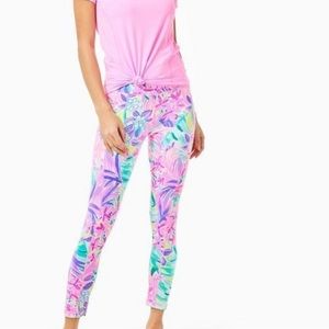 Lilly Pulitzer Pink Multi Tropical Floral Leggings